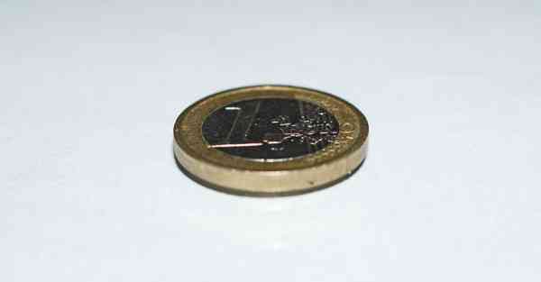 效伴智能机器人对话 效伴机器人全国零售价