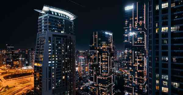 大数据包含设备数据的行业文章