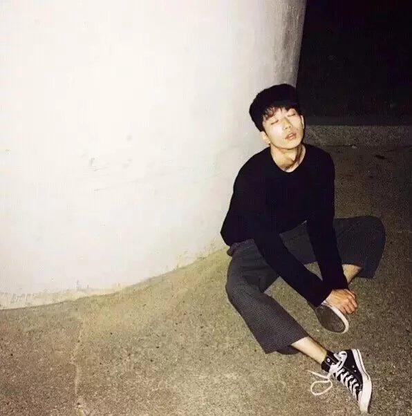 鲁承莉桦