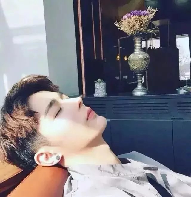 宗政融璧伊