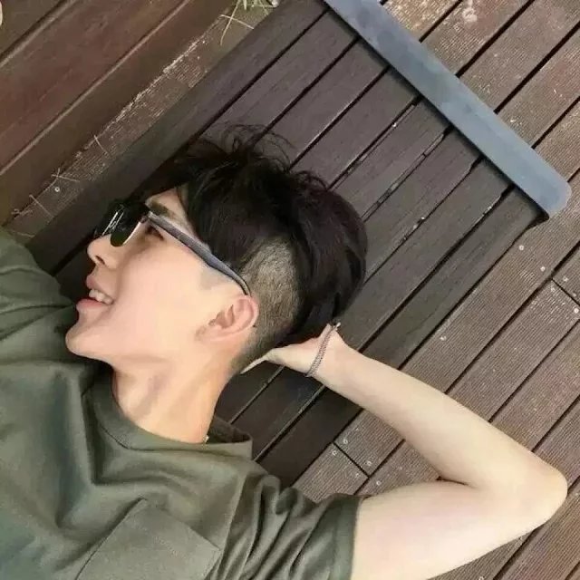 何维建芳